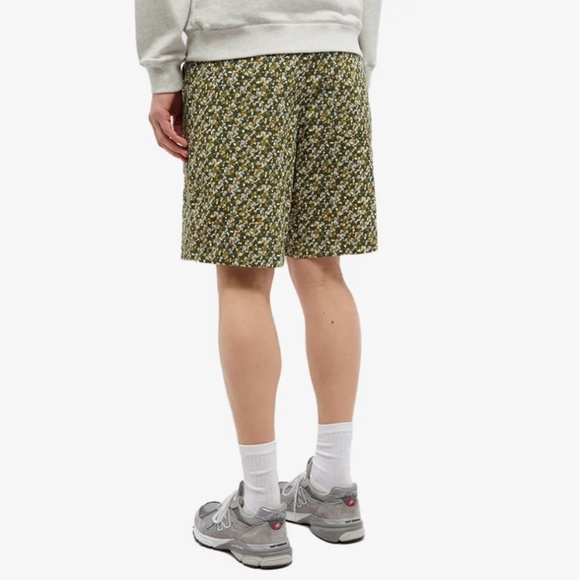 A.P.C. X Liberty Barry Shorts Khaki Top Hats - Picture 2 of 8